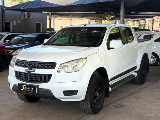 CHEVROLET S10 2.4 LS 4X2 CD 8V FLEX 4P MANUAL CHEVROLET S10 2.4 LS 4X2 CD 8V FLEX 4P MANUAL